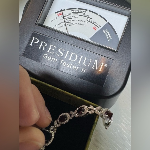 Garnet & Pave CZ Halo Bracelet - Picture 10 of 10